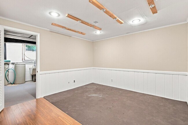 Building Photo - 5300 Logan Ave S