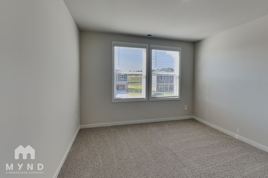 Building Photo - 428 Southland Dr