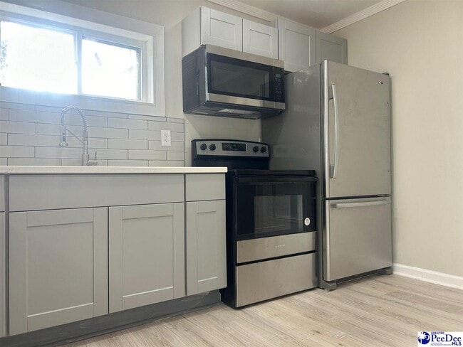 Building Photo - 236 Wells St