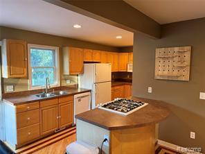 Building Photo - 2446 W Drahner Rd
