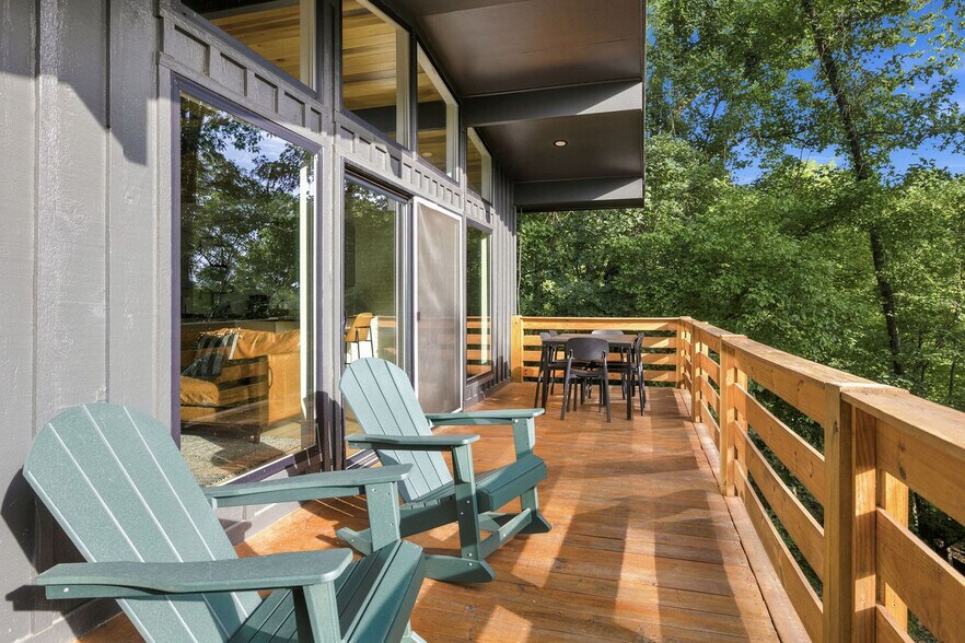 Building Photo - 45 Grisham Dr