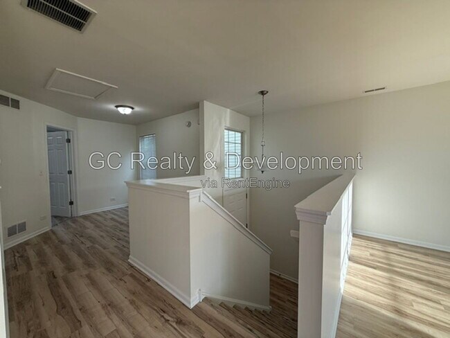 Building Photo - 1068 Turin Dr