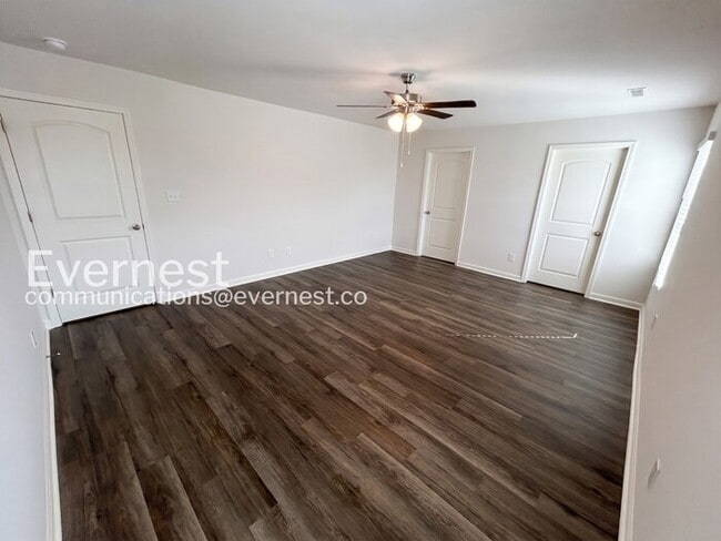 Building Photo - 109 Maple Spg Trl