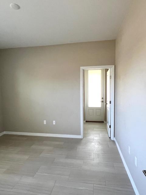 Building Photo - 1 Waldorf Pl