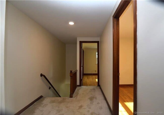 Building Photo - 54 Mozart St