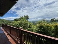 Building Photo - Central AVL - It's all about the view!!!