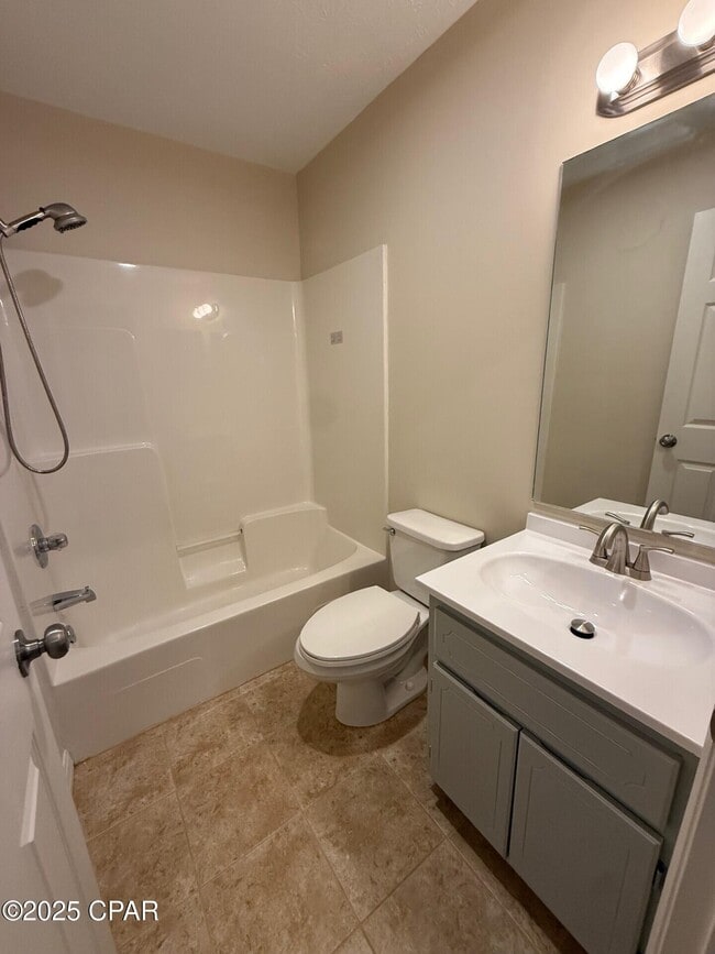 Building Photo - 6588 Harbour Blvd