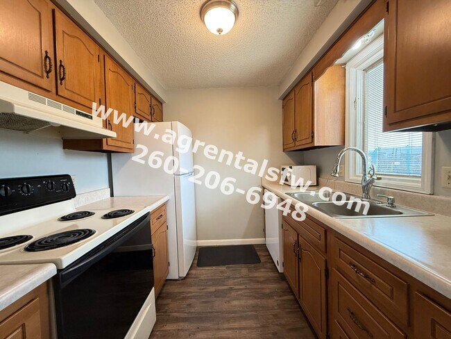 Building Photo - 7314 Wrangler Trail