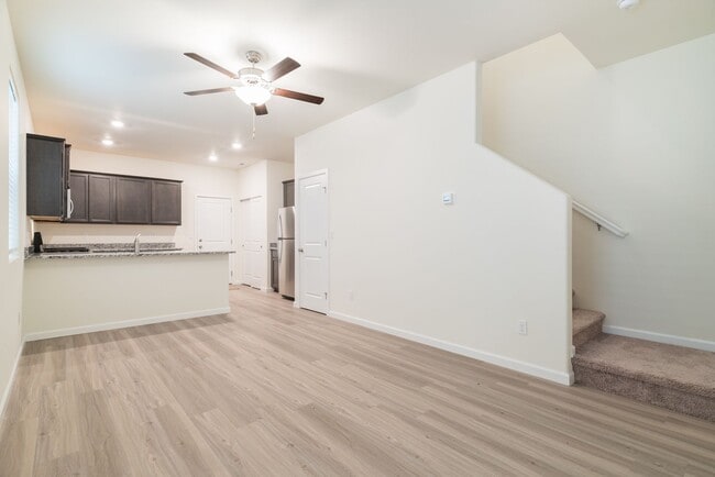 Building Photo - Super clean & spacious 4-bdrm/3-bath townhome in NE—Attached garage, great location