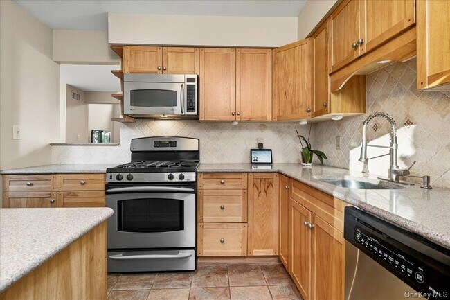 Building Photo - 59 Butler Dr