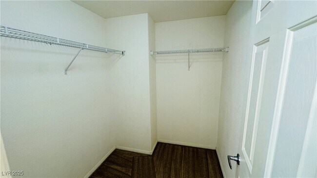 Building Photo - 1525 Spiced Wine Ave