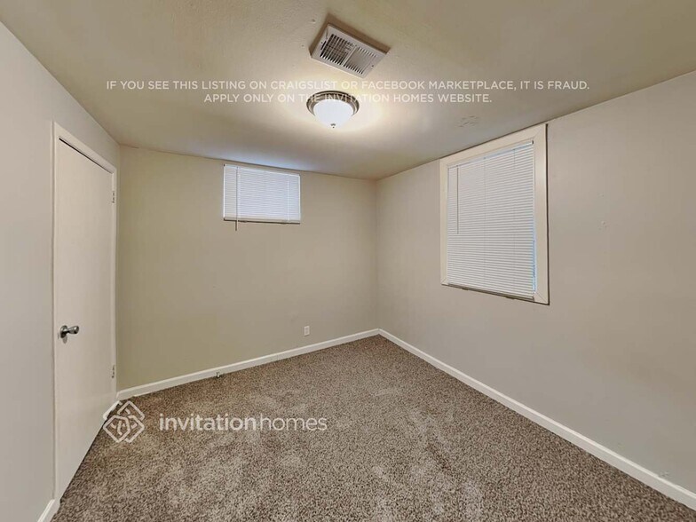 Building Photo - 7361 Quivas St