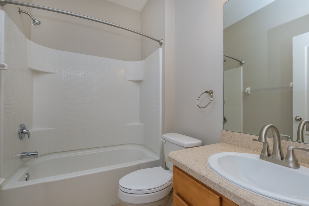 Building Photo - 6222 Twin Bridges Dr