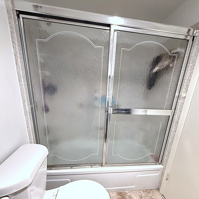 Building Photo - 181 Tilford I