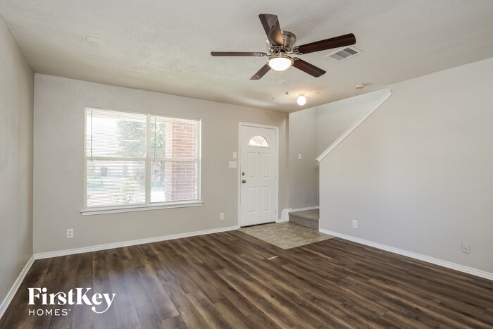 Building Photo - 8131 Sandbar Point
