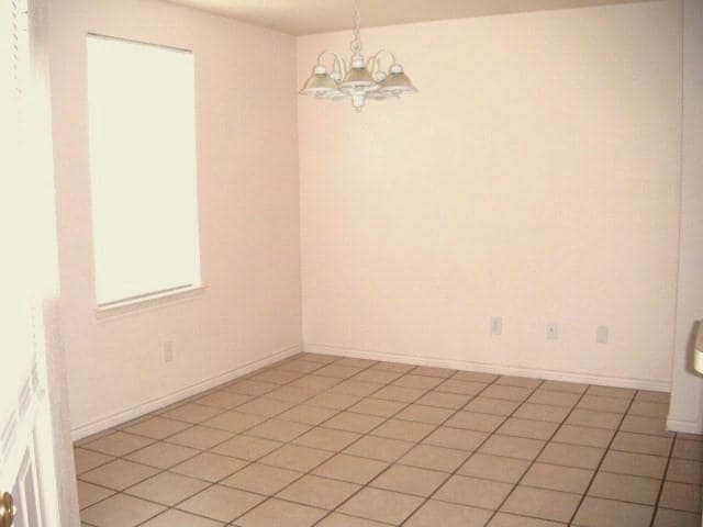 Building Photo - 330 Windjammer Rd