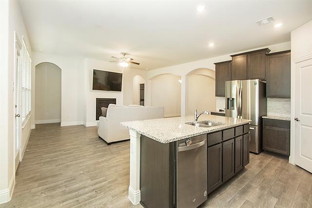 Building Photo - 3016 Cerro Ranch Rd