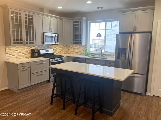 Building Photo - Stunning 3 Bed/2.5 Bath Eagle River Townhome with Unmatched Views!