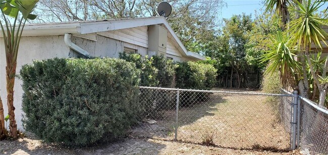 Building Photo - 4626 Hunter Ridge Dr