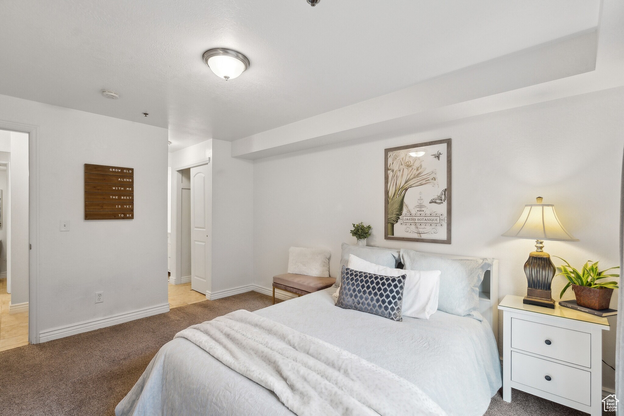 Primary bedroom - 1044 E 400 S