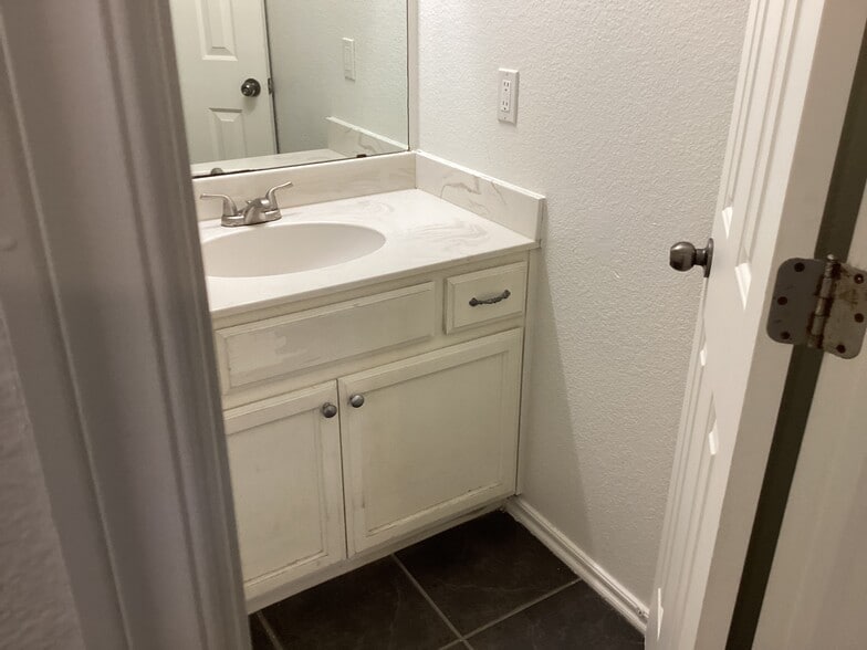 Building Photo - 17621 Lead Ln