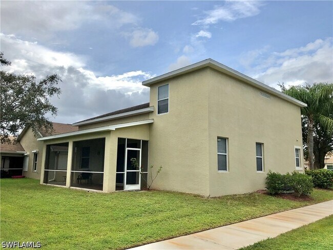 Building Photo - 74 Burnt Pine Dr