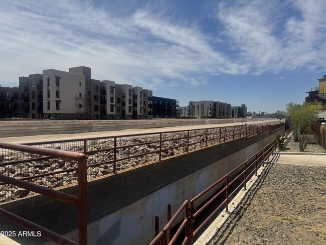 Building Photo - 4813 N 73rd St