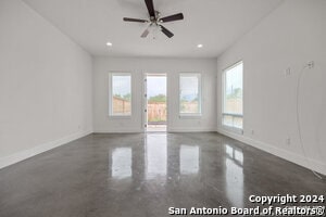 Building Photo - 307 San Salvador Ave