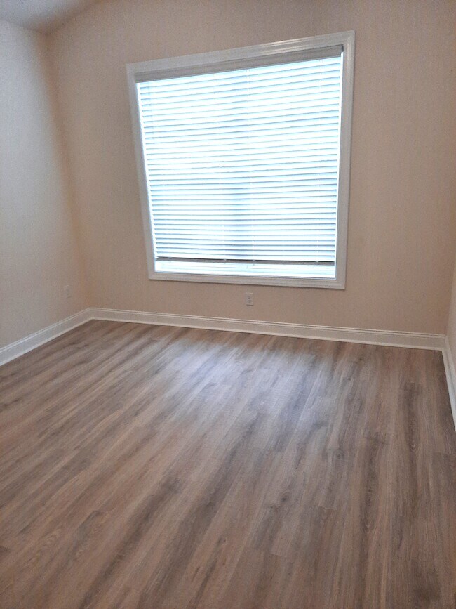 Building Photo - 1826 Zodiac Ct