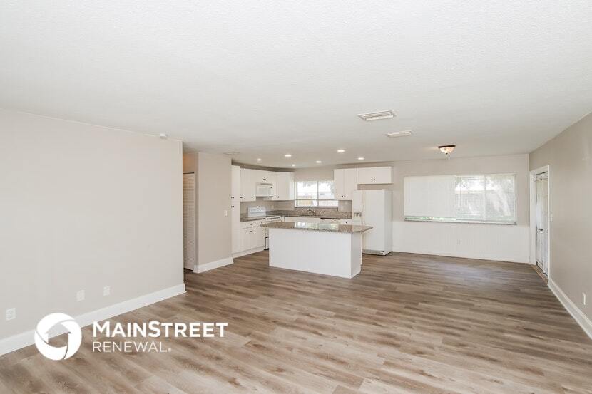 Building Photo - 614 25th St SW