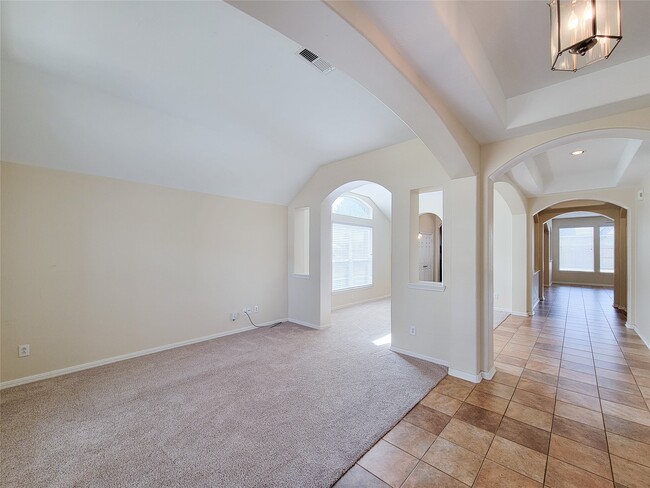 Building Photo - 25219 Piney Heights Ln