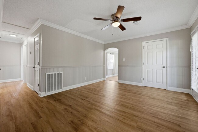 Building Photo - Corner Lot in Phenix City!