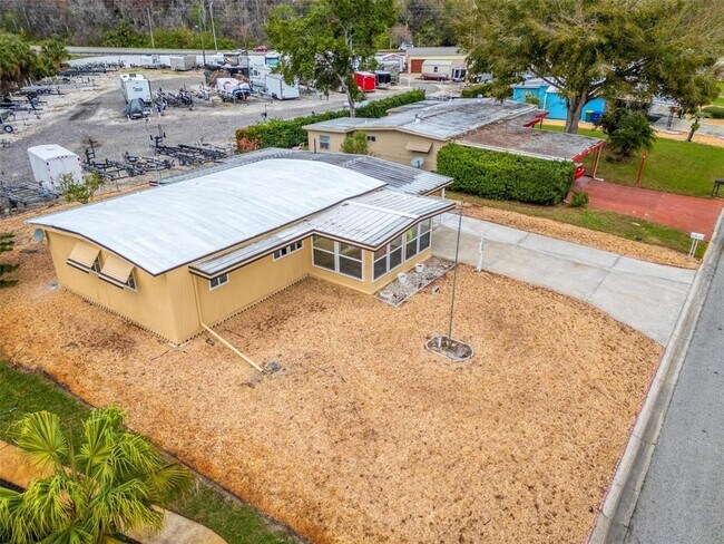 Building Photo - 2714 Vindale Rd