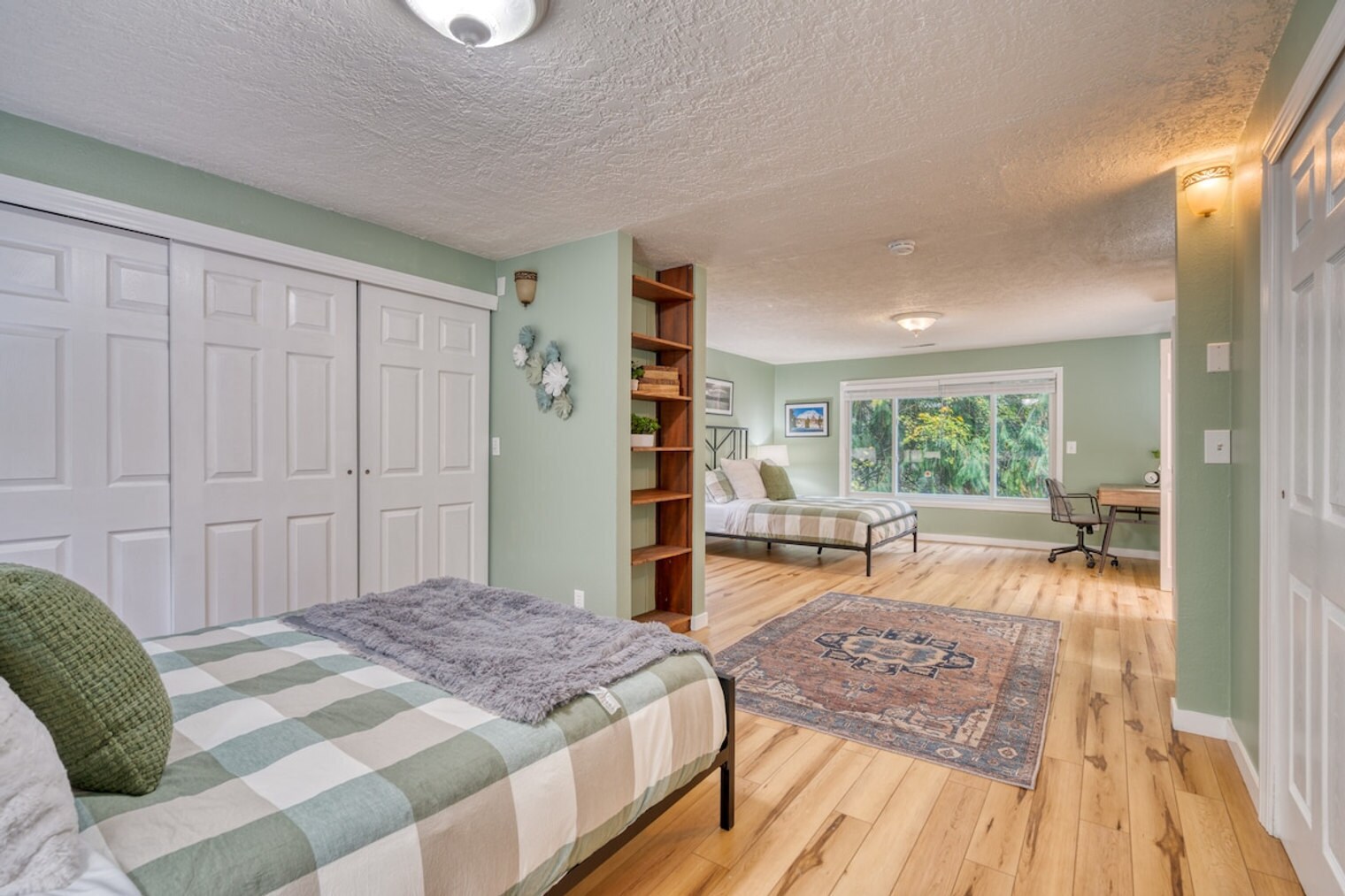 Building Photo - 69437 E Vine Maple Dr