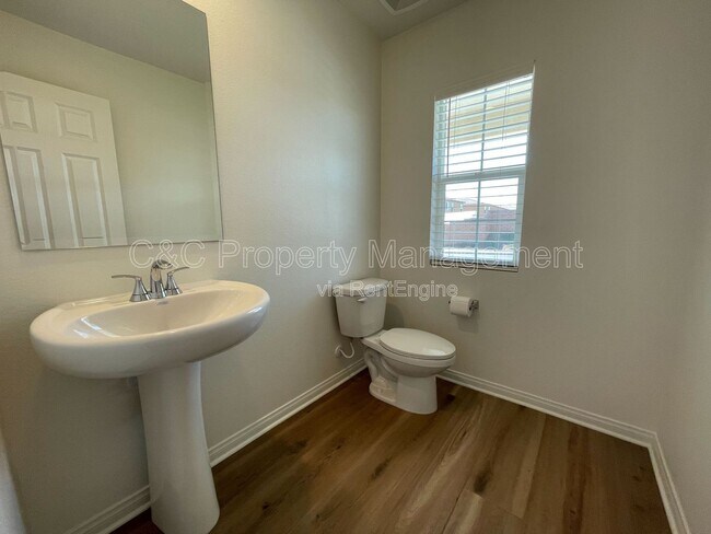 Building Photo - 25432 Cetara Dr