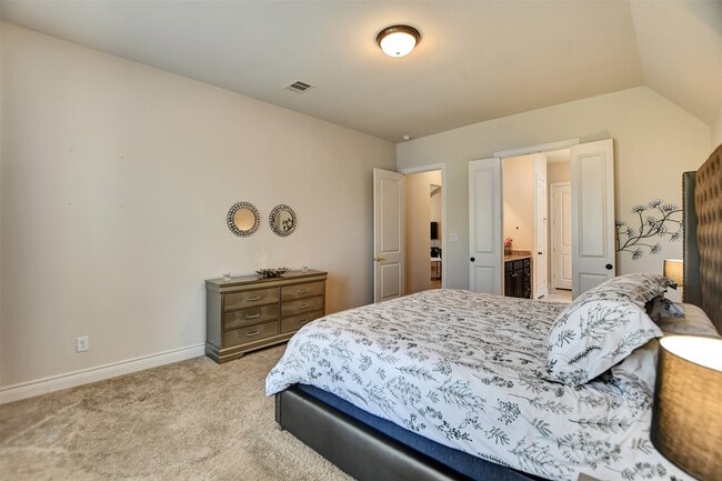 Building Photo - 10710 Balivcar Ct