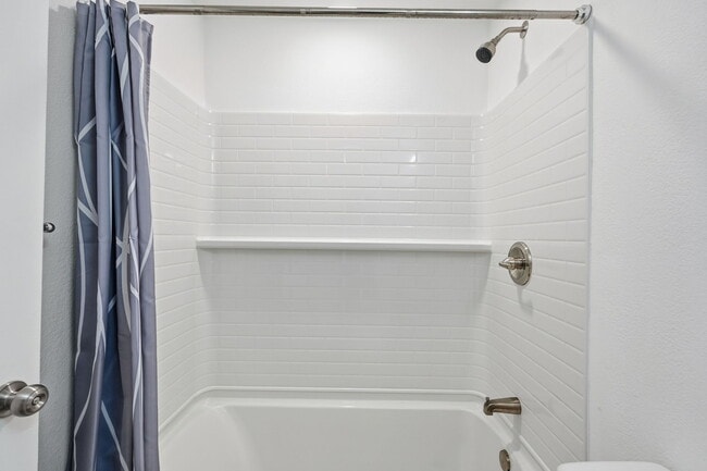 Building Photo - 18804 N 33rd Dr