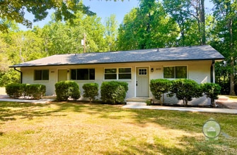 Building Photo - 2612 State Park Rd