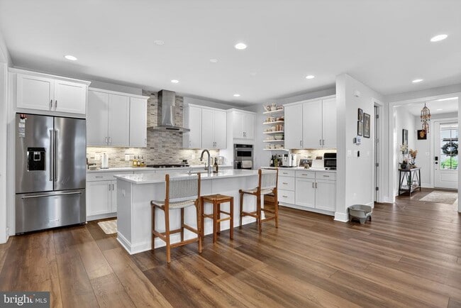 Building Photo - 41922 Spring Air Dr