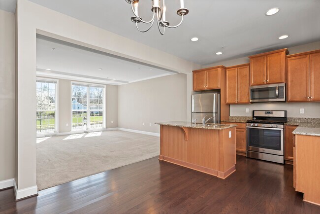 Building Photo - 1414 Ann Ln