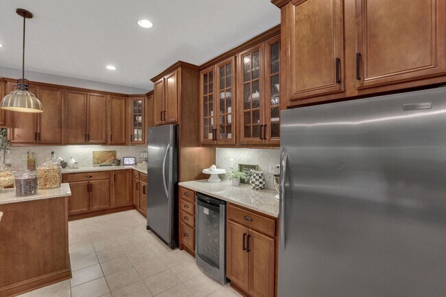 Building Photo - 7097 Pleasant Colony Cir