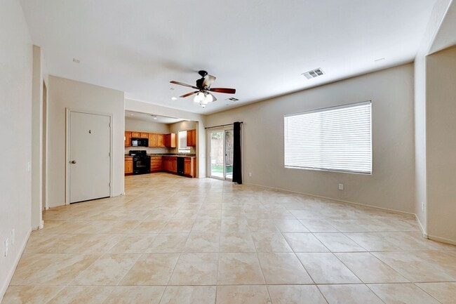 Building Photo - Beautiful Anthem Highland 3 Bedroom Home!