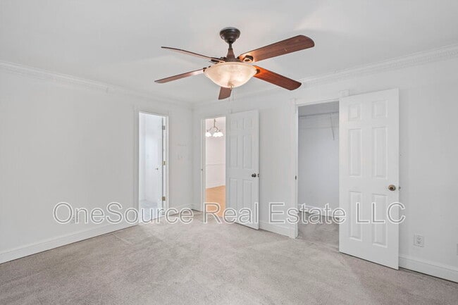 Building Photo - 1709 Augusta Dr