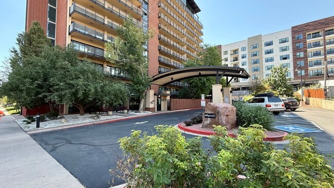 Building Photo - Beautiful Apartment on E Kiowa- all utilities included!!