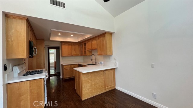 Building Photo - 290 Trailview Cir