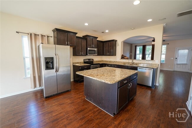 Building Photo - 43 Sand Valley Ct