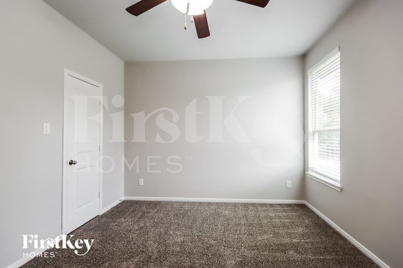 Building Photo - 18707 Antler Trails Court