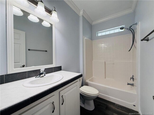 Building Photo - 35 NE Nautical Dr