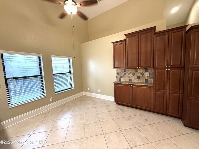 Building Photo - 108 Windward Way