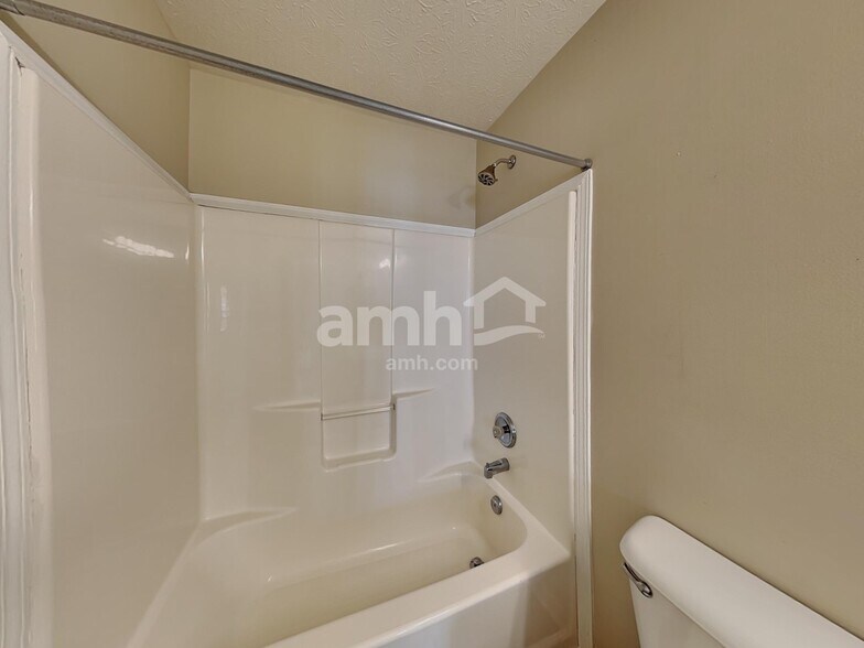 Building Photo - 11795 Langham Crescent Ct